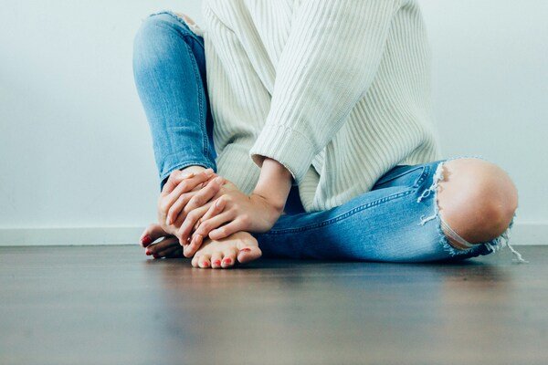 Testas: 7 ženklai, kad tau gali reikėti barefoot batų