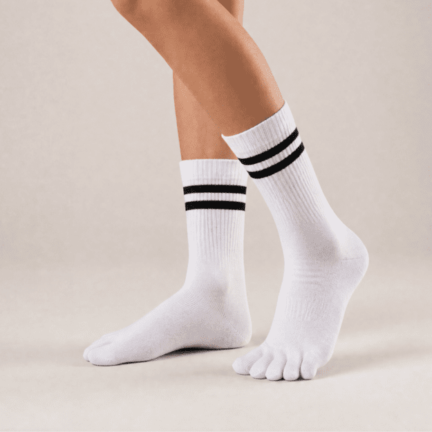 Knitido Tennis – sportinės pirštuotos kojinės Coolmax® balta
