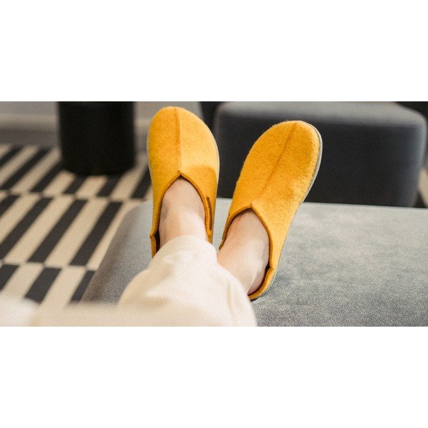 Barefoot slippers Be Lenka Chillax - Amber Yellow