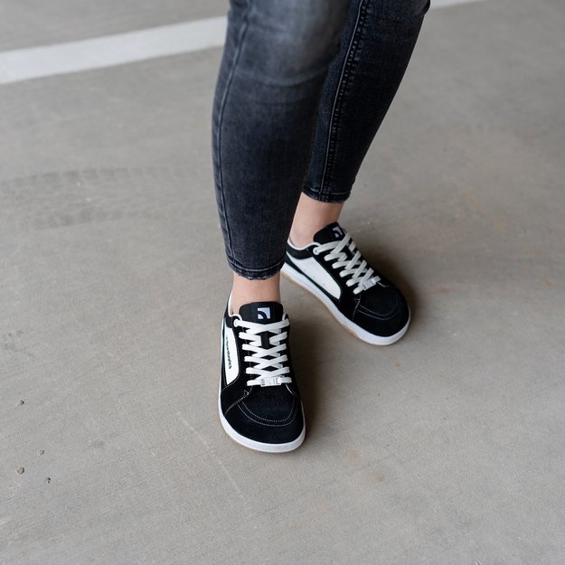 Barefoot Shoes Barebarics Legend - Black & White 31