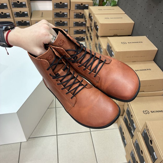 Skinners barefoot batai Astra Rustica