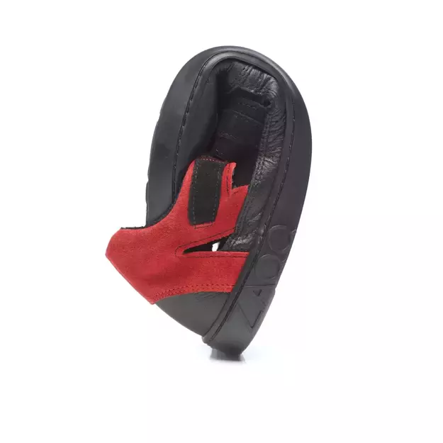 ZAQQ barefoot batai QERRY - juoda/raudona
