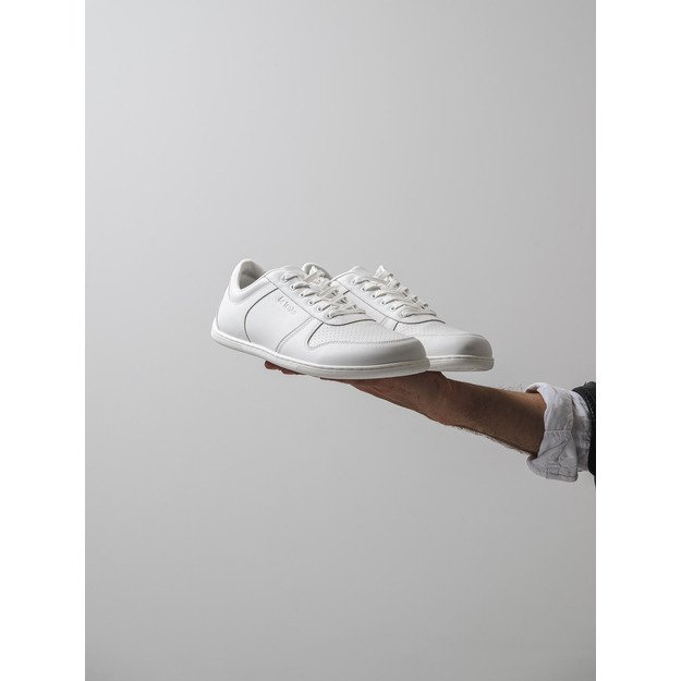 Barefoot kedai Be Lenka Echo - visiškai balti