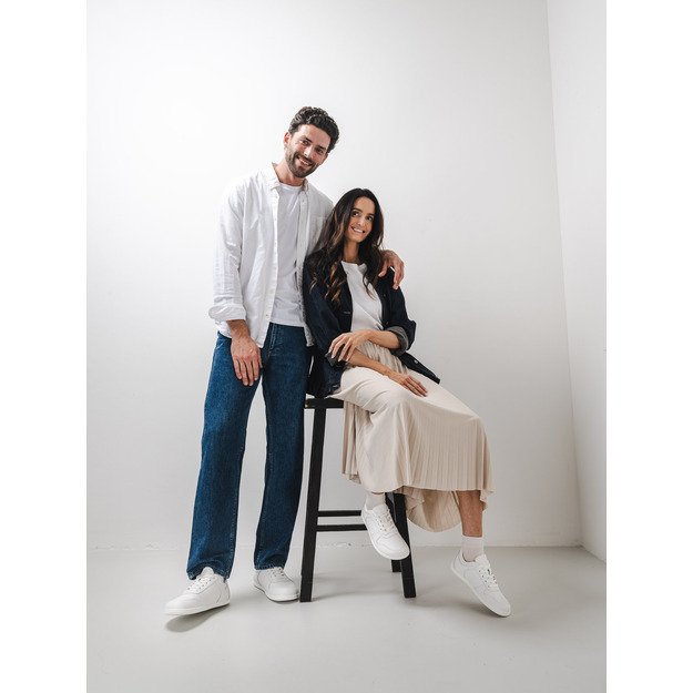Barefoot kedai Be Lenka Echo - visiškai balti
