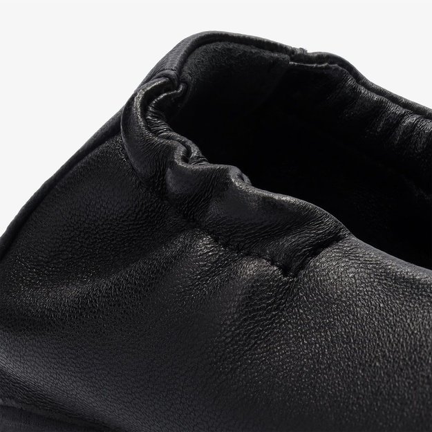 D&aacute;msk&eacute; Barefoot Baler&iacute;ny GROUNDIES&reg; Sleek Čern&eacute;