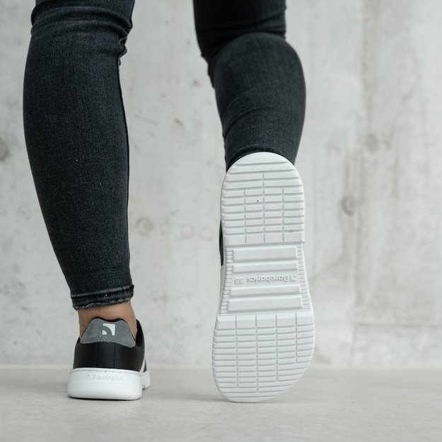 Barefoot kedai Barebarics Icara - Black & Dark Grey
