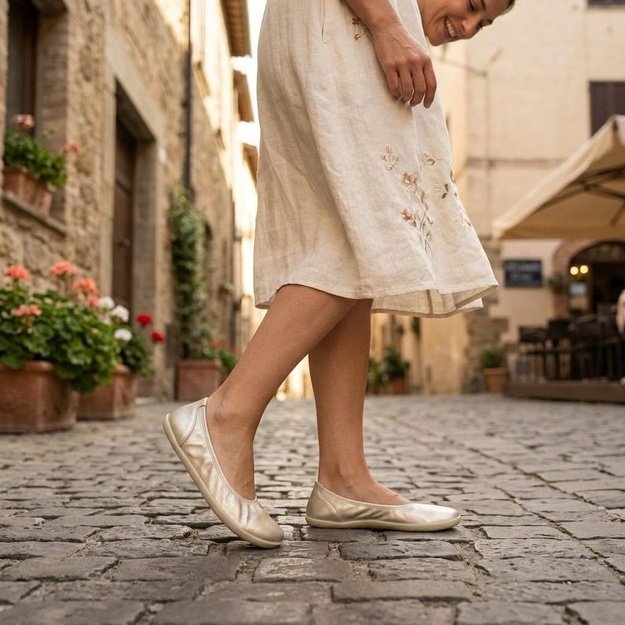 D&aacute;msk&eacute; Barefoot Baler&iacute;ny GROUNDIES&reg; Lily 3.0 Metalick&eacute; Champagne