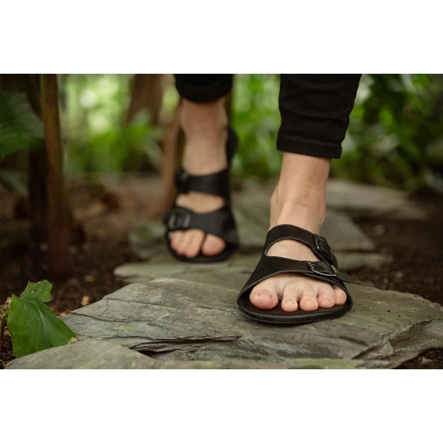 AHINSA  barefoot  šlepetės Sandals juoda