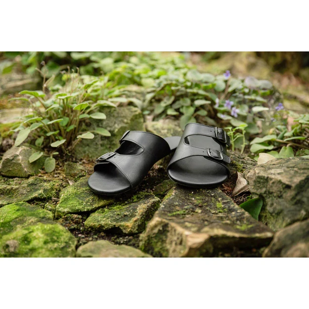 AHINSA  barefoot  šlepetės Sandals juoda
