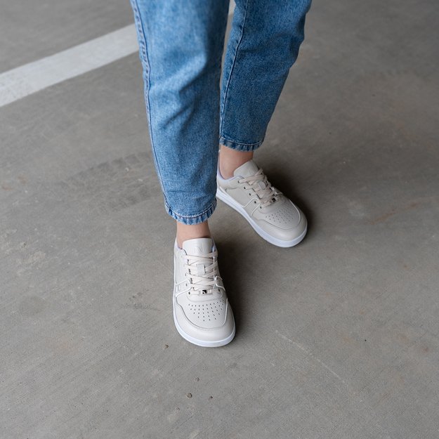 Barefoot kedai Barebarics Arise - Cream White