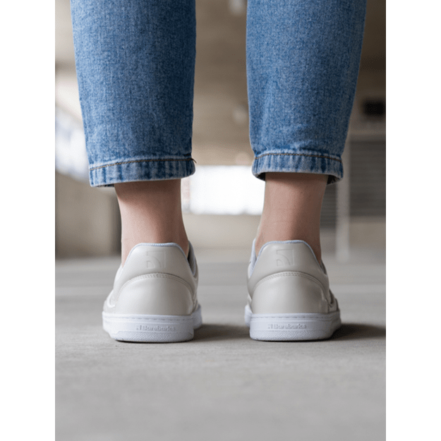 Barefoot kedai Barebarics Arise - Cream White