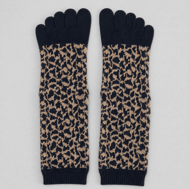 Knitido Essentials Midi pirštuotos kojinės  leopardas