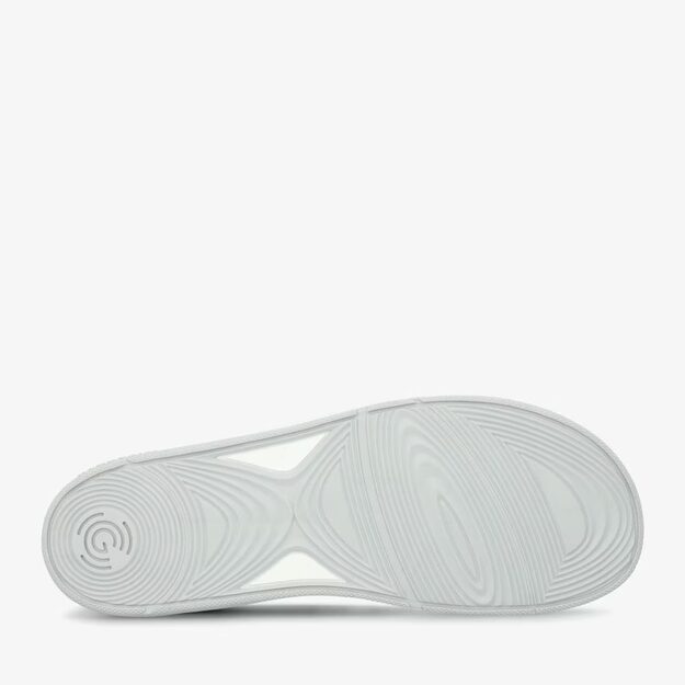 Barefoot Slip-On Tenisky GROUNDIES&reg; Osaka B&iacute;lo &Scaron;ed&eacute;